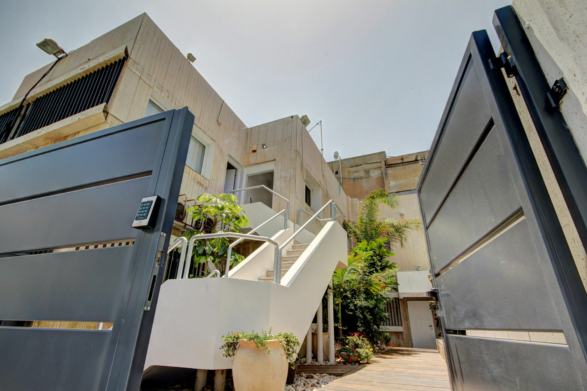 תל אביב Geula Beach מראה חיצוני תמונה